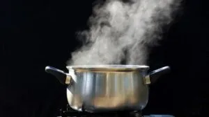 Uap Air Naik ke Udara Membentuk?